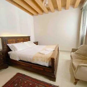Magnolia Apartment, Easy For Family Apartment Venice