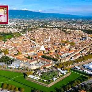 Apartment Antica Piazza By Tuscanywego, Lucca