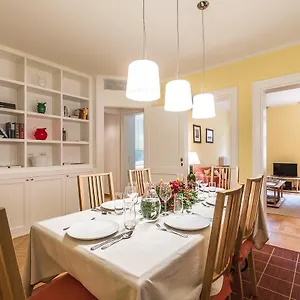 Ca' Dei Nomboli Canal View Apartment Venice